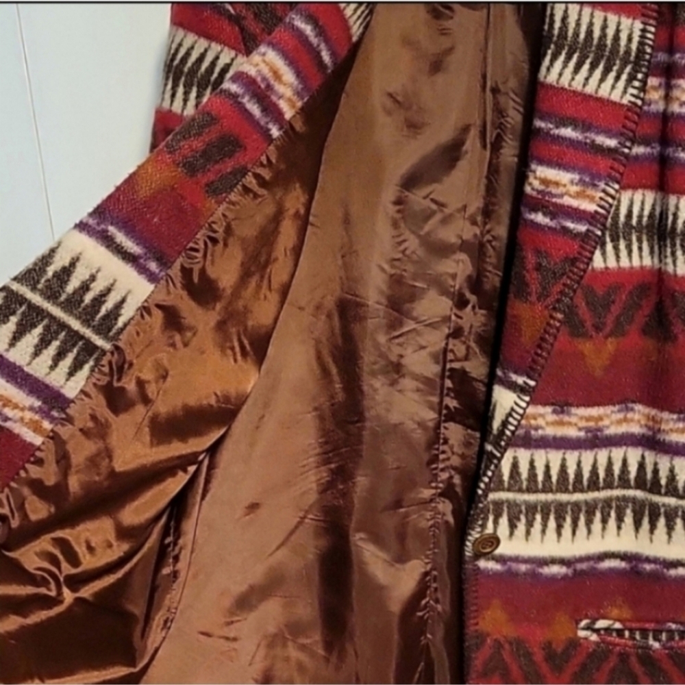 First Option Southwestern Print Jacket - Picture 7 of 7